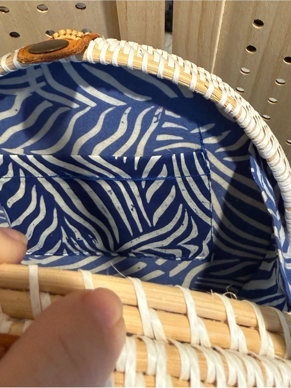 Women’s Round Woven Crossbody Bag — White with Tan Trim